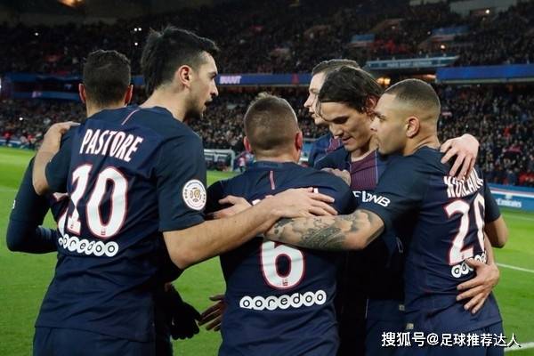  巴黎圣日耳曼客场大胜里昂巩固榜首位置